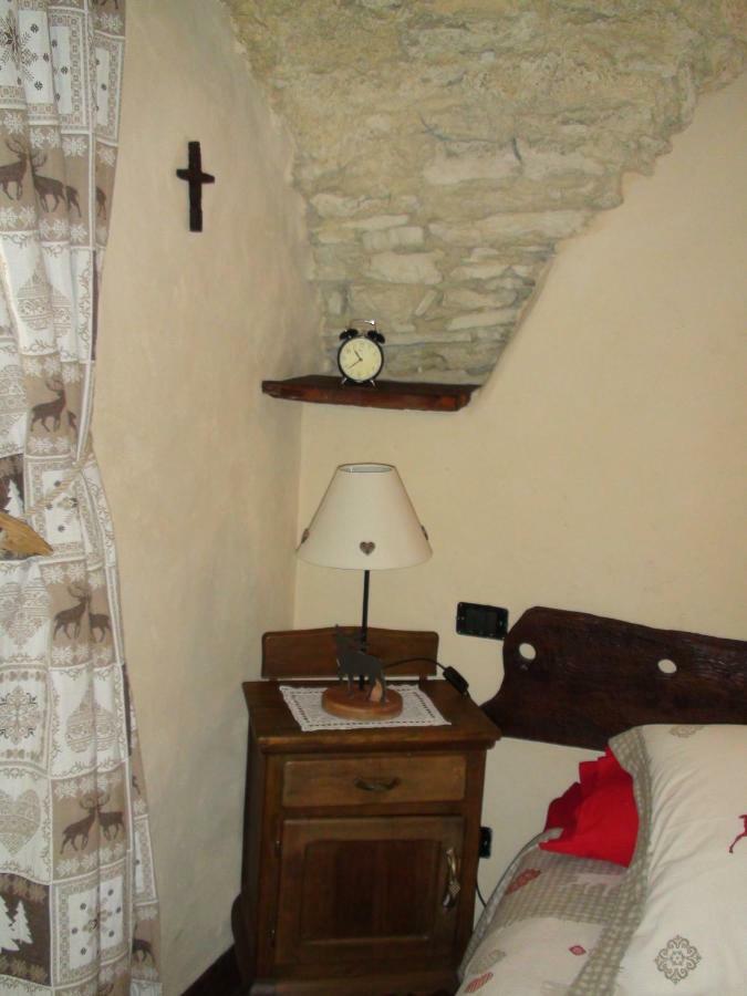 Le Petit Chateau De Vetan Cir 0023 Saint-Pierre Εξωτερικό φωτογραφία